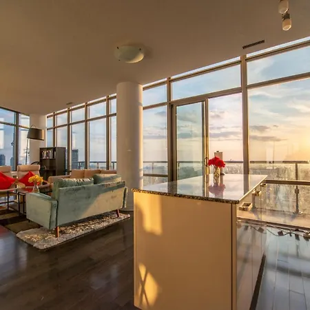 Unbelievable Penthouse View With 3 Bedrooms